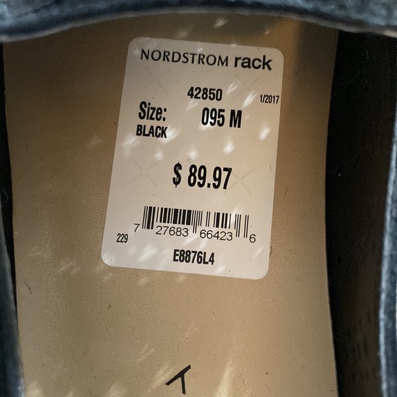 Women’s black suede slip ins - Picture 2 of 8